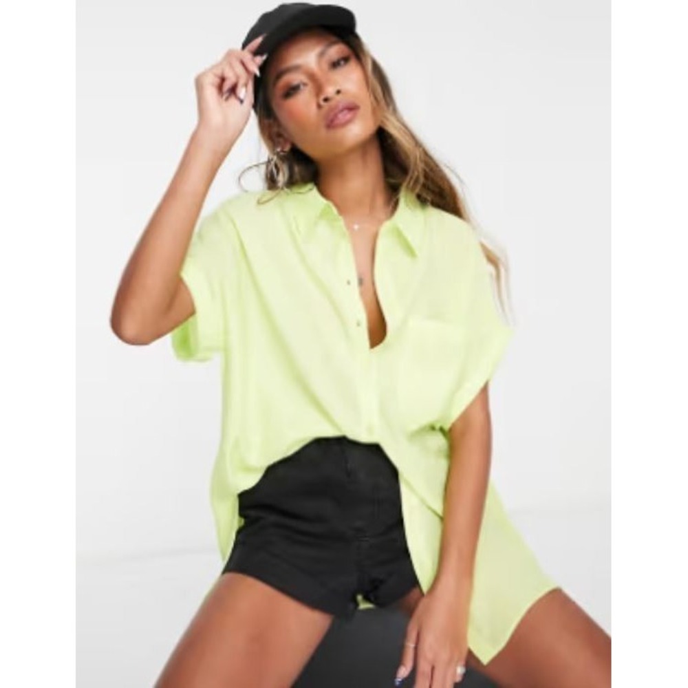 Topshop Women's Crinkle Cuff Short Sleeve Button Up Shirt in Lime Green Size 8